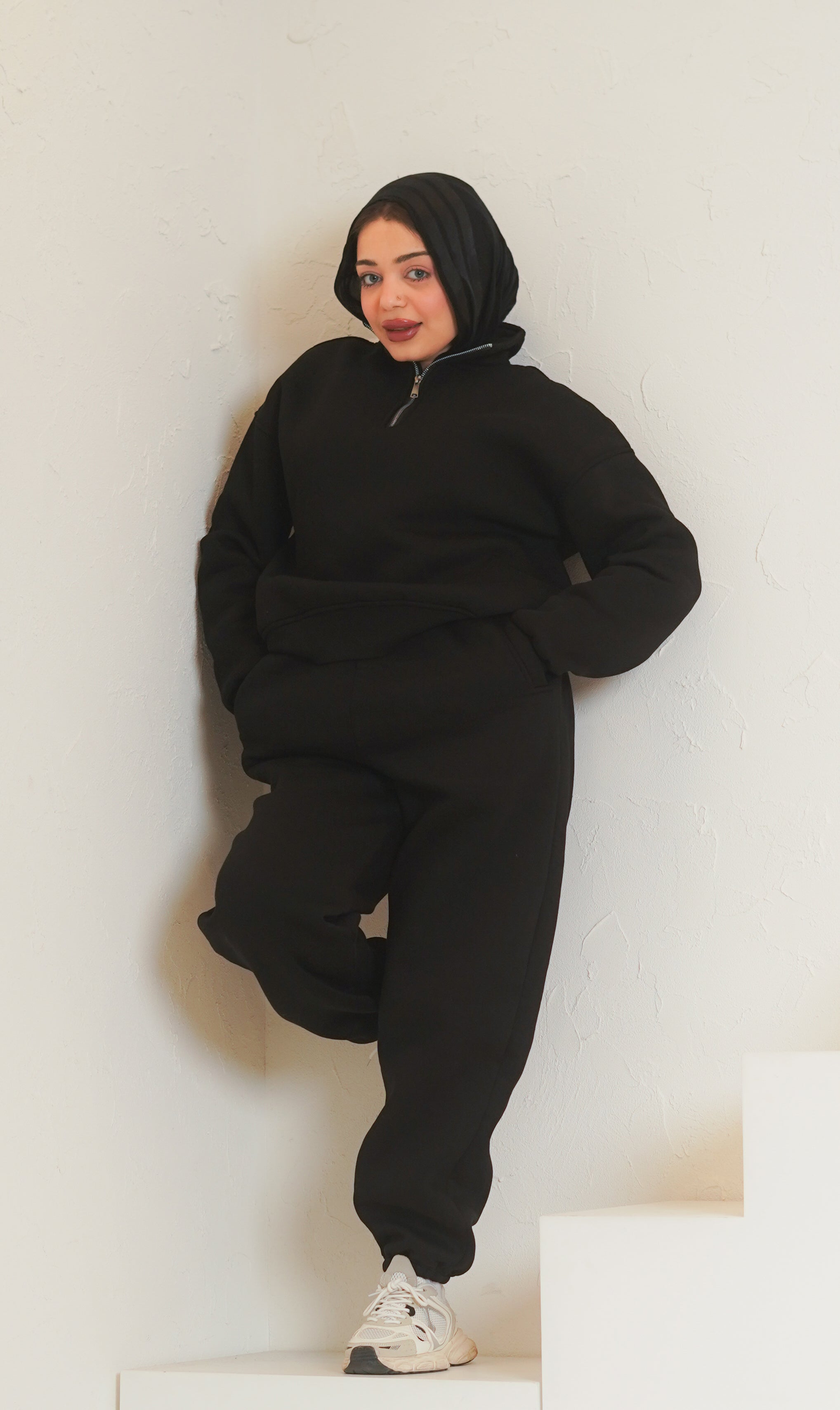 The Comfy Edition Set in Black